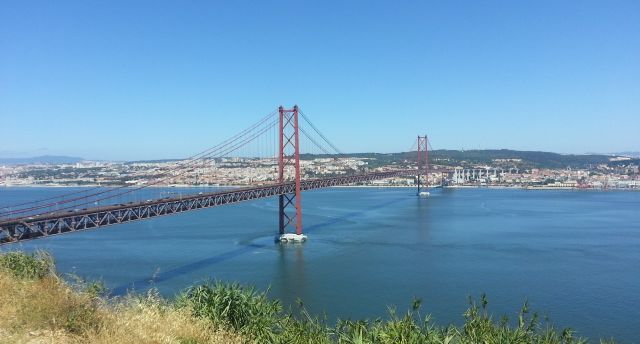 Lissabon erleben: Kultur, Kulinarik & Meer