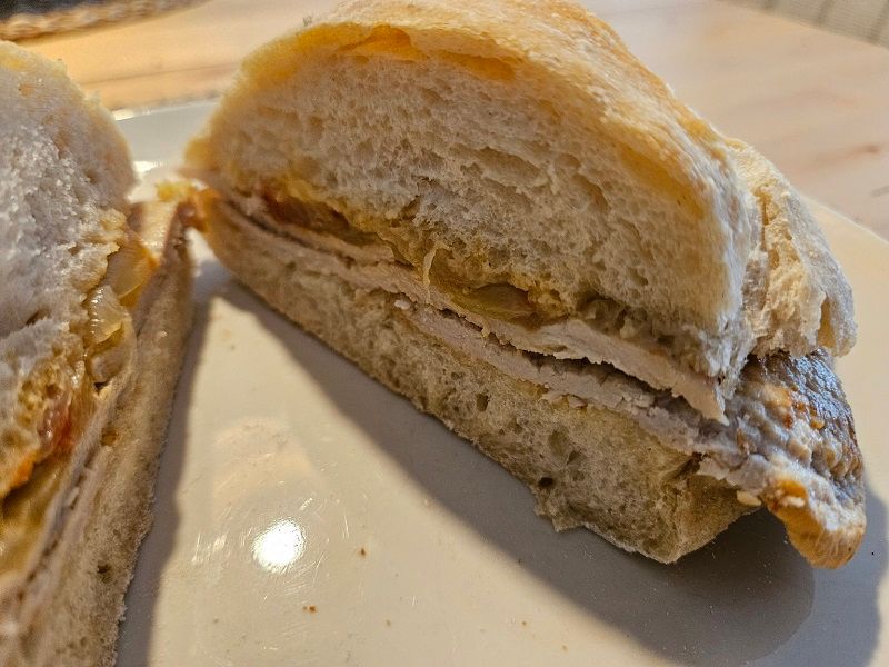 Bifana Rezept, Portugiesisches Sandwich, Bifana Zubereitung, Traditionelle portugiesische Küche